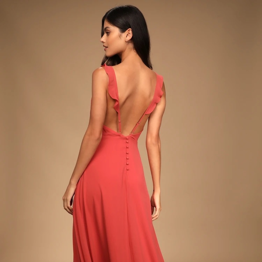 Floor length “dusty rose” Lulus gown size small